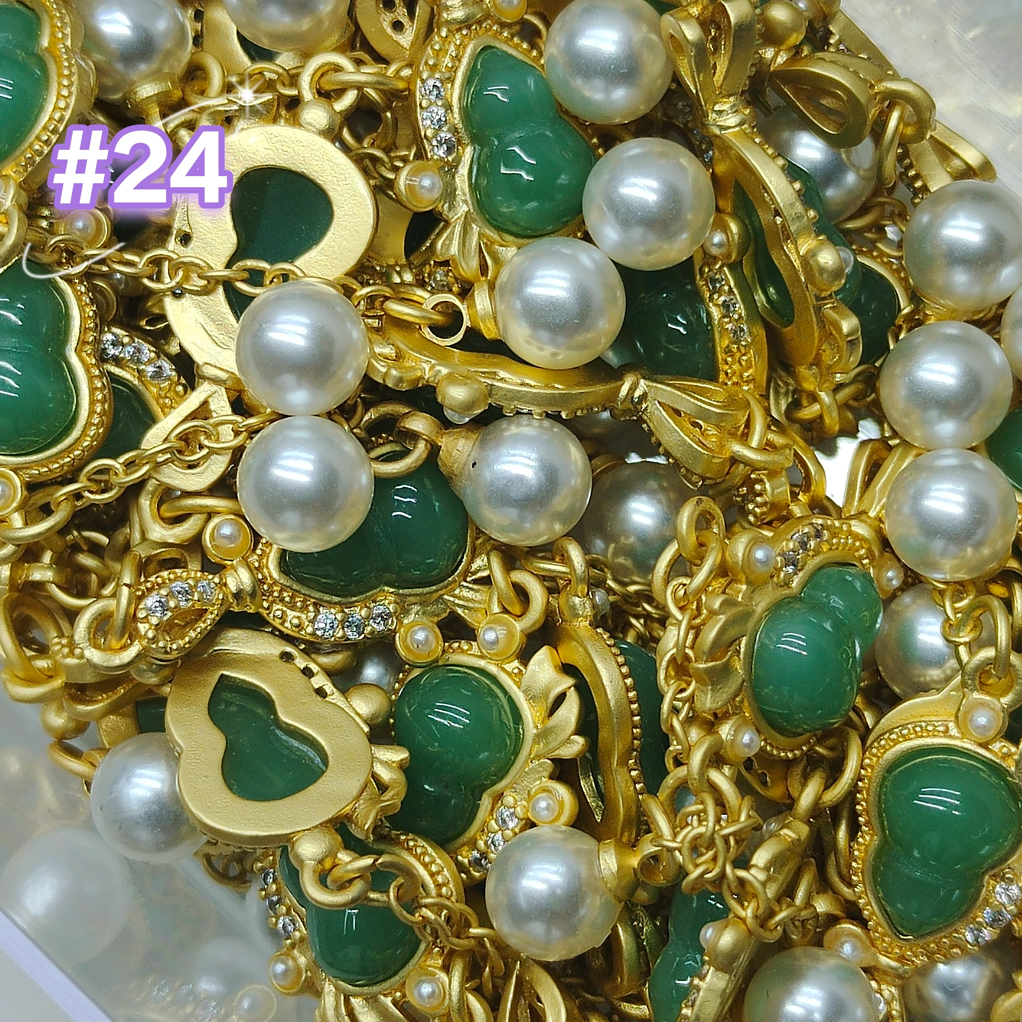 Sarah Charms for DIY(24pcs) - Image 24