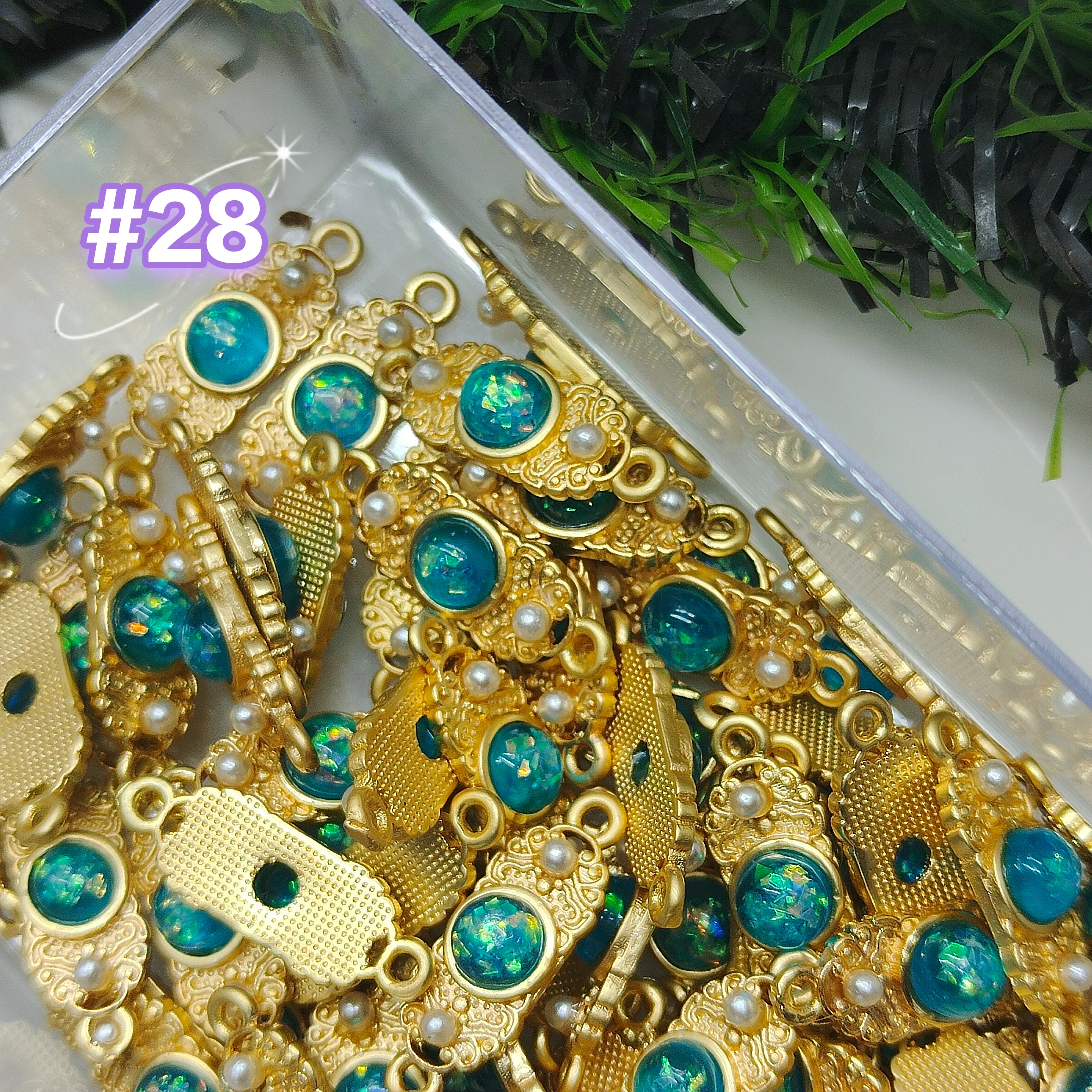 Sarah Charms for DIY(24pcs) - Image 28