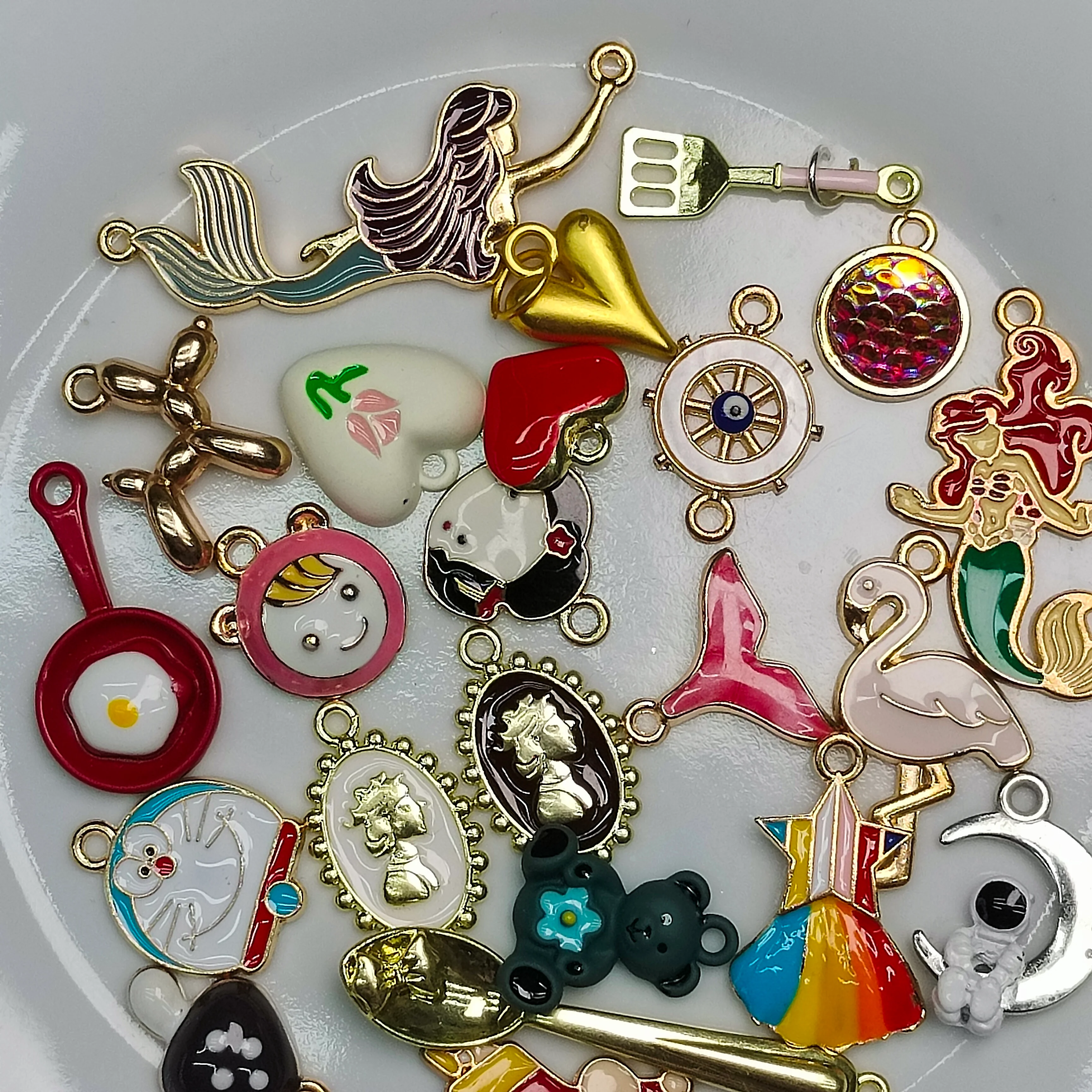 DIY Crystal Beads Bowl-Vanessa/Kiki/Tina-5 bowls gift[1 bowl free mix /1 cup of Spacer& 1 charm bag] - Image 6