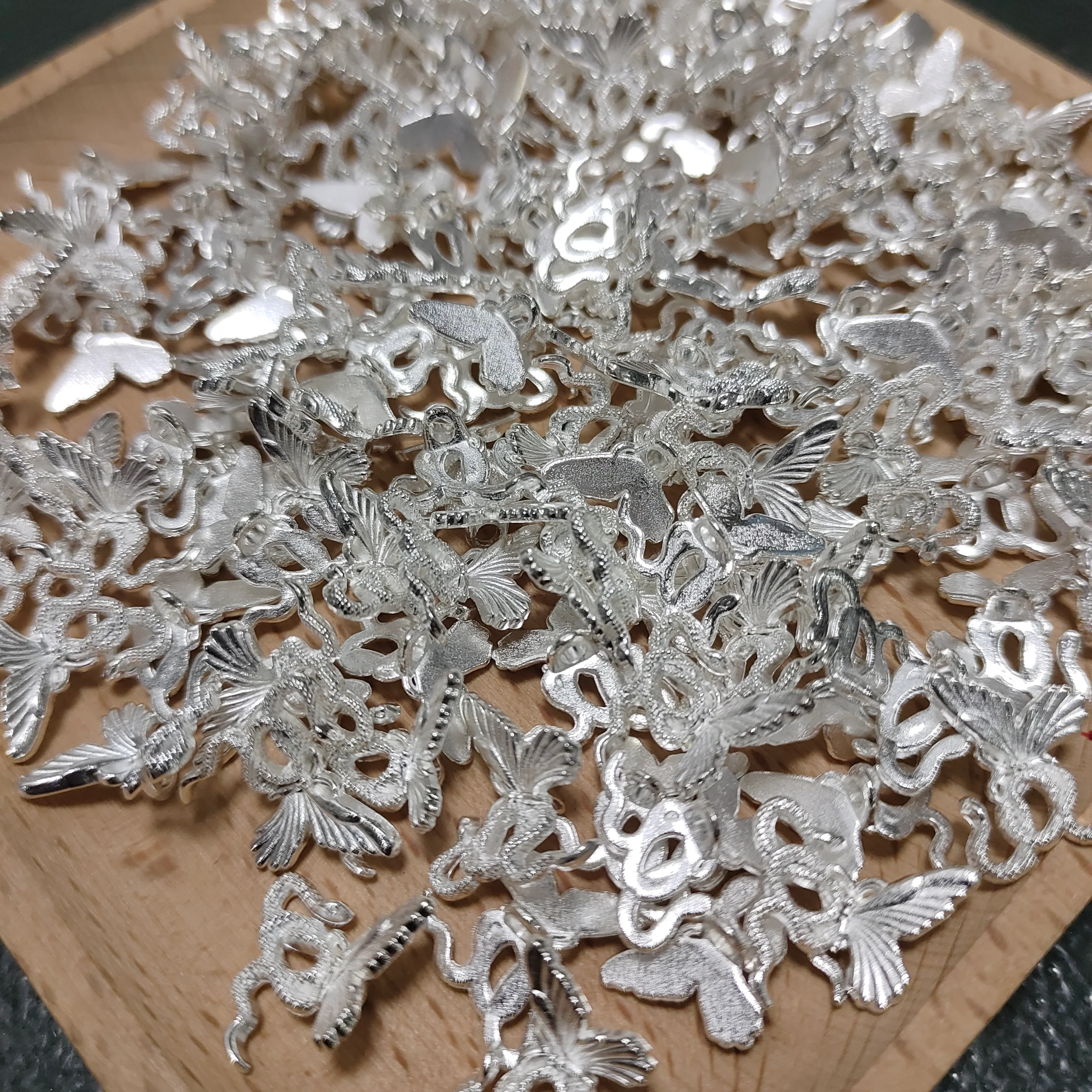 One bowl alloy charms