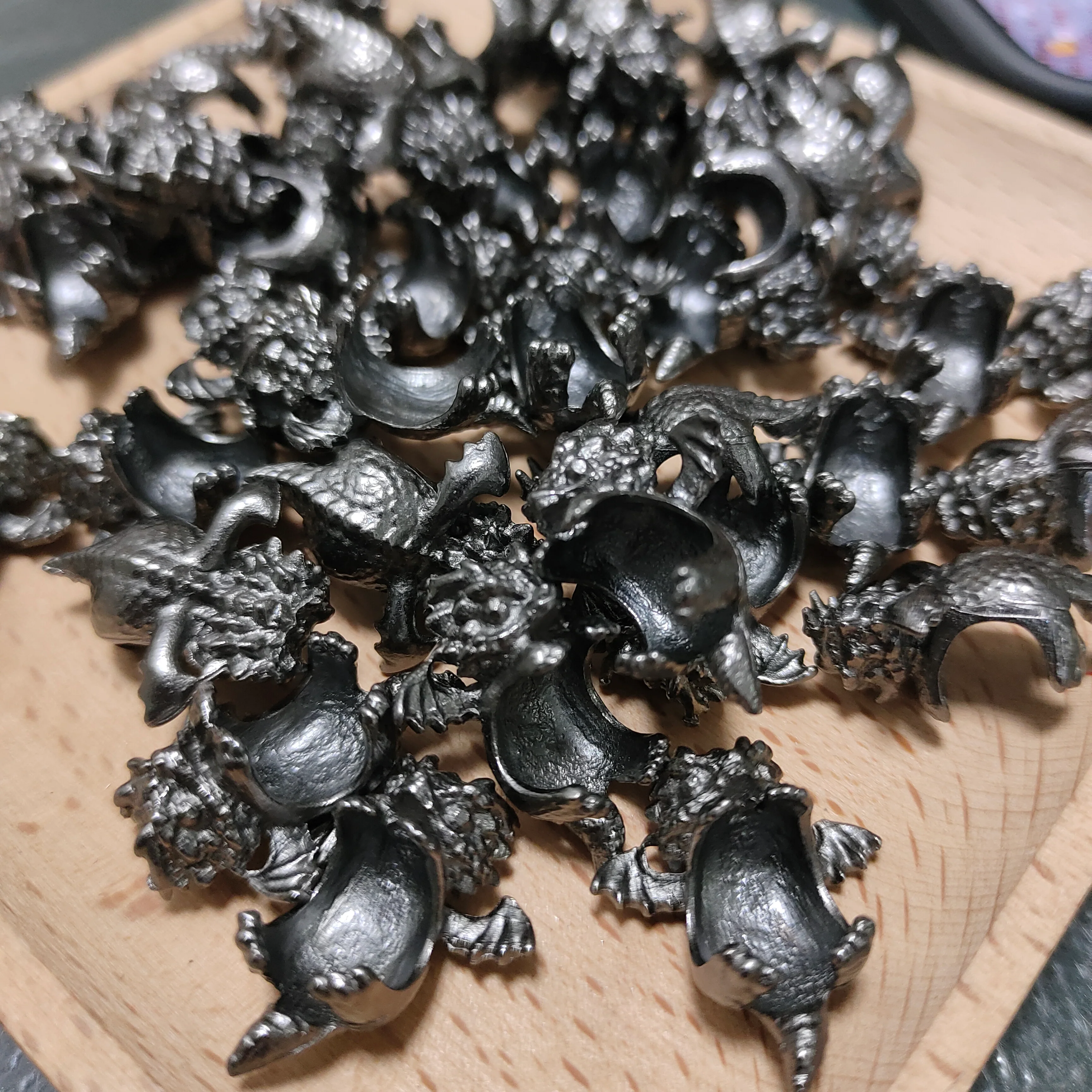 One bowl alloy charms - Image 5